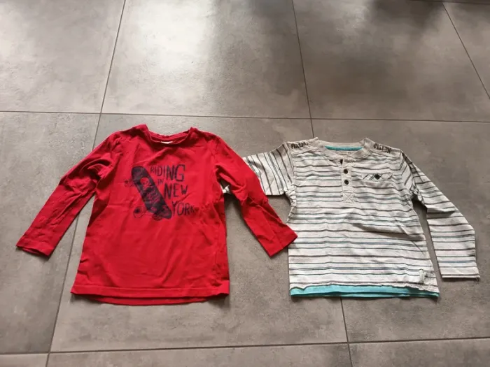 Lot de 2 tee shirt 6 ans - photo numéro 2