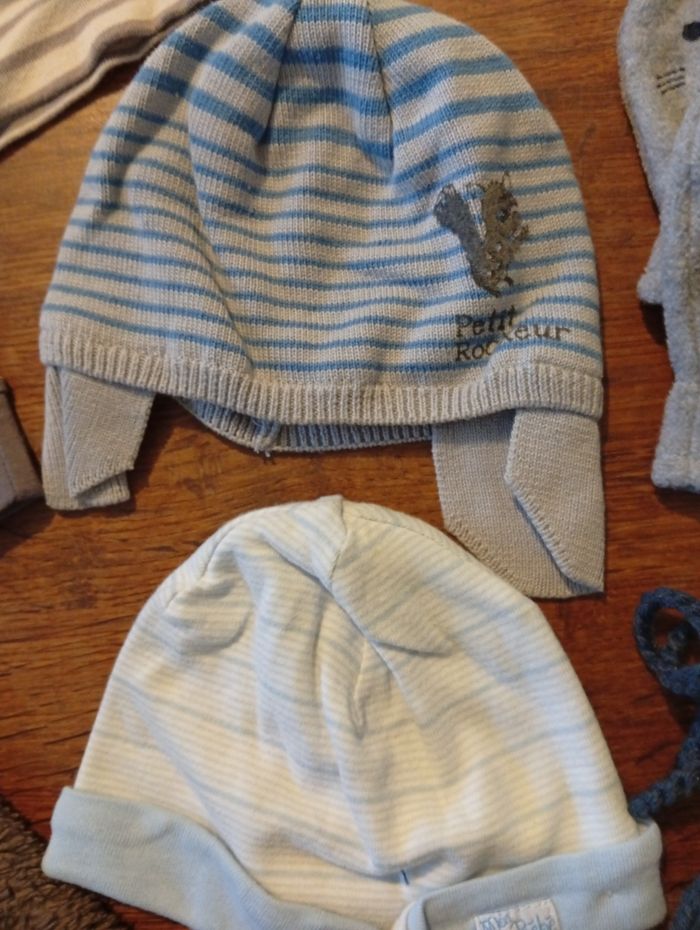 Lot bonnet et moufle taille 0/12 mois - photo numéro 5
