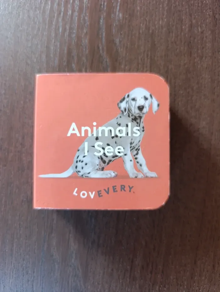 Lovevery mini livre les animaux que je vois