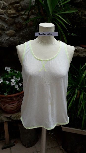 Débardeur crème coutures jaunes fluo