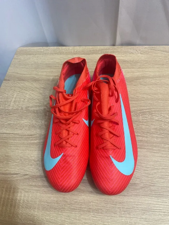 Chaussures de foot pour terrains secs Nike Mercurial Flyknit taille 46 neuve - n1p