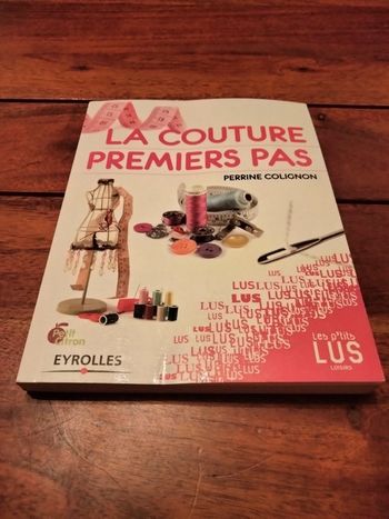 Livre la couture premiers pas les p'tits lus loisirs Eyrolles