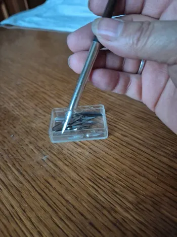 porte plume et becs de plume