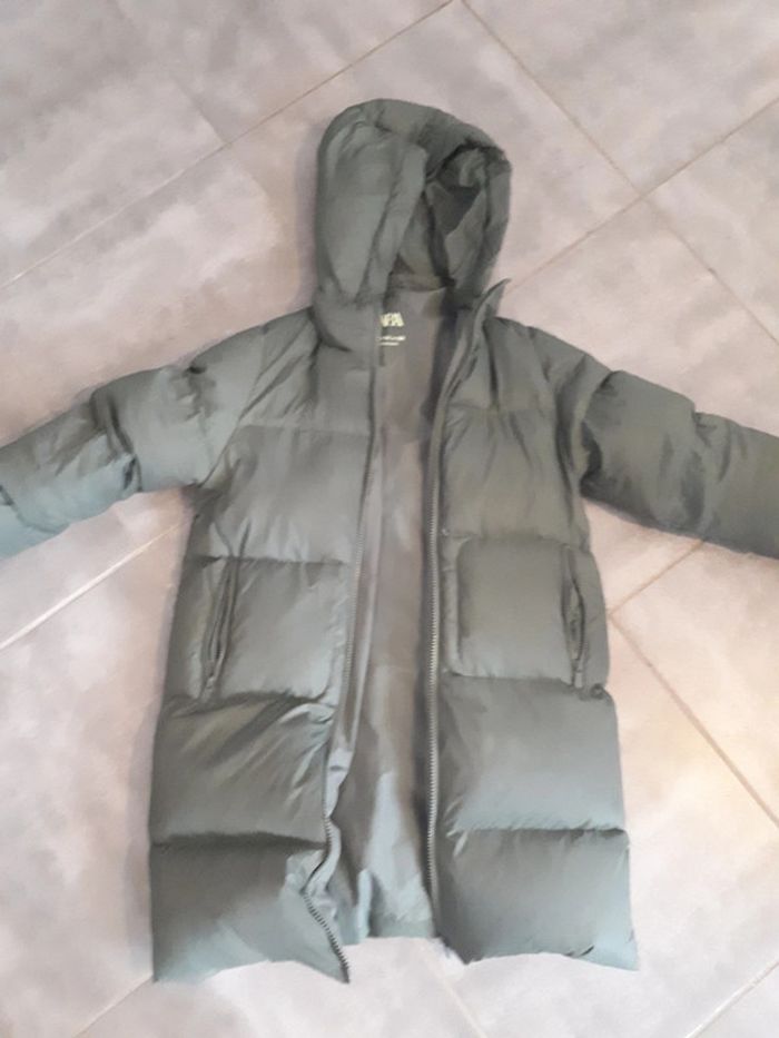 doudoune zara taille 13/14ans