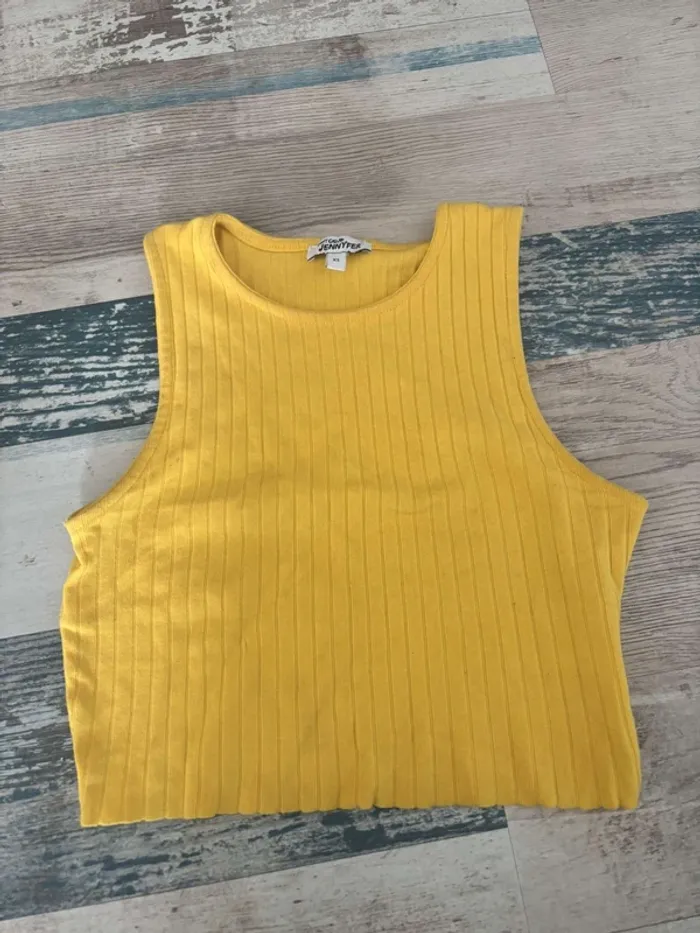 Haut jaune