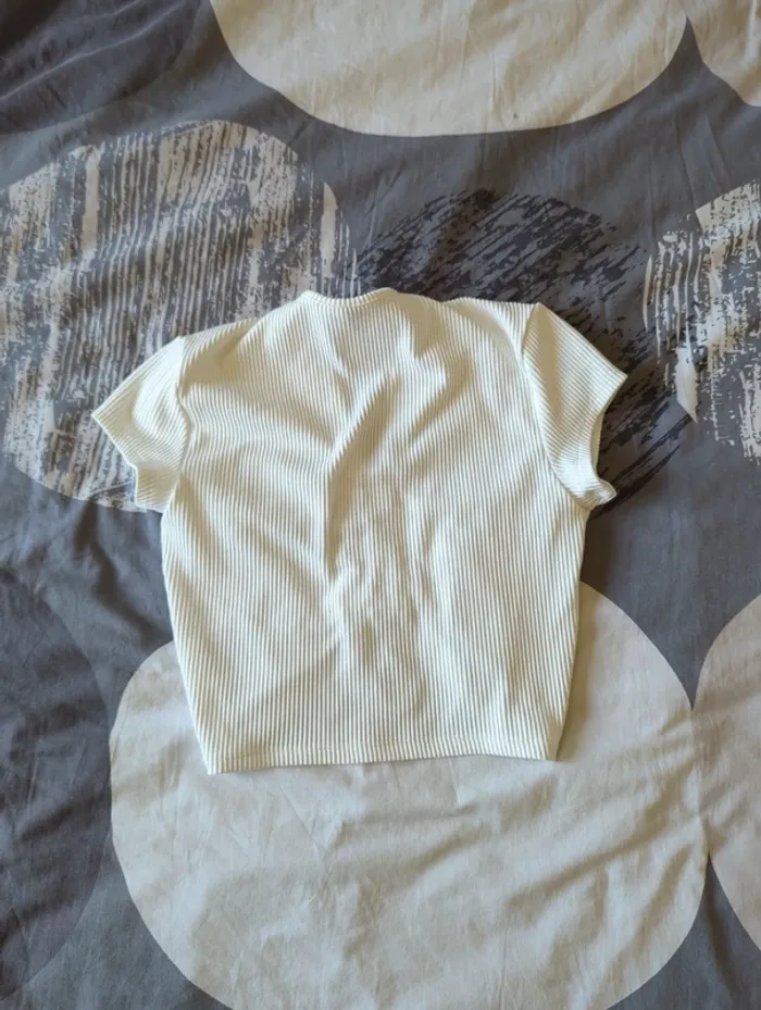 Tee Shirt crop top h&m taille S neuf - photo numéro 2