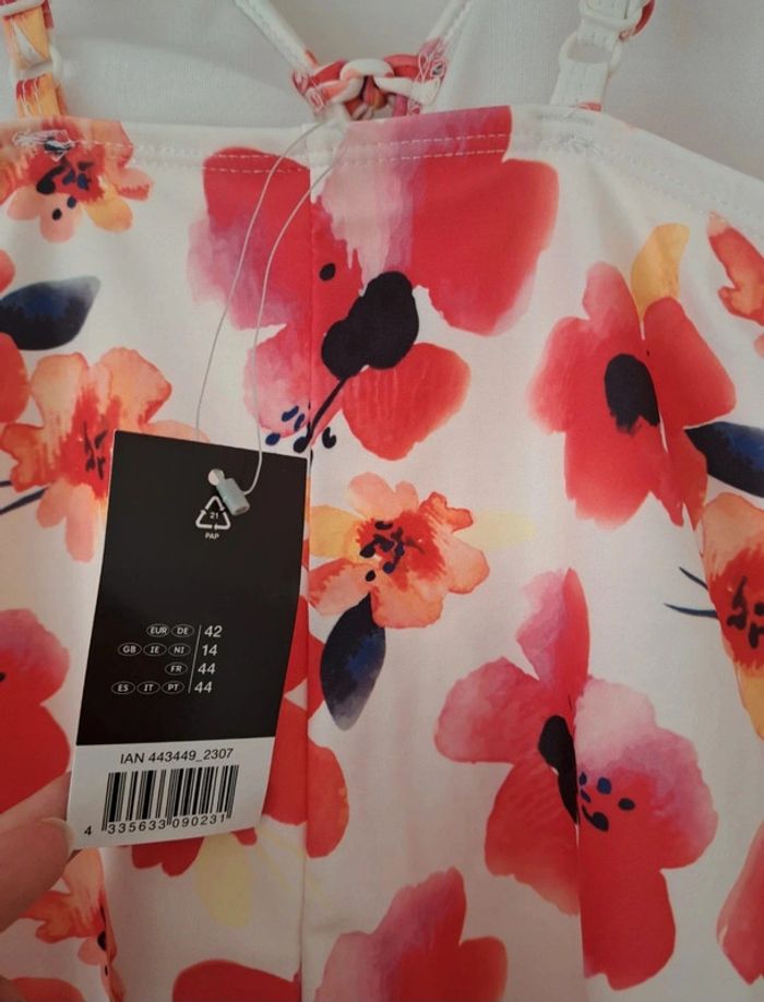 Maillot de bain neuf - photo numéro 2