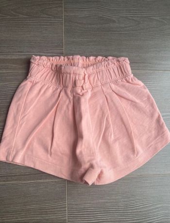 Short 2 ans