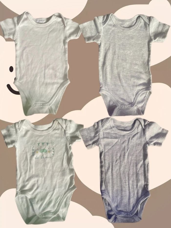 lot 4 bodies manches courtes