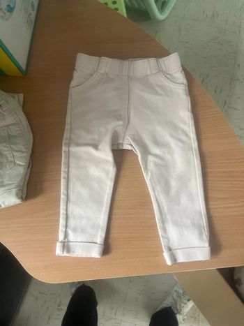 Lot 2 leggings