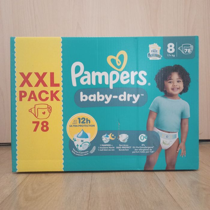 Pampers baby dry taille 8 (78 couches)