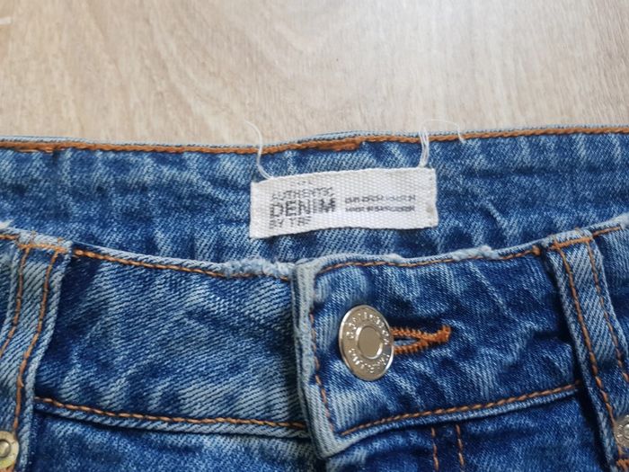 Short en jean femme Zara - photo numéro 3