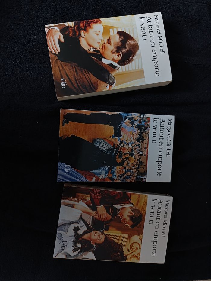 Lot de livres "autant en emporte le vent"