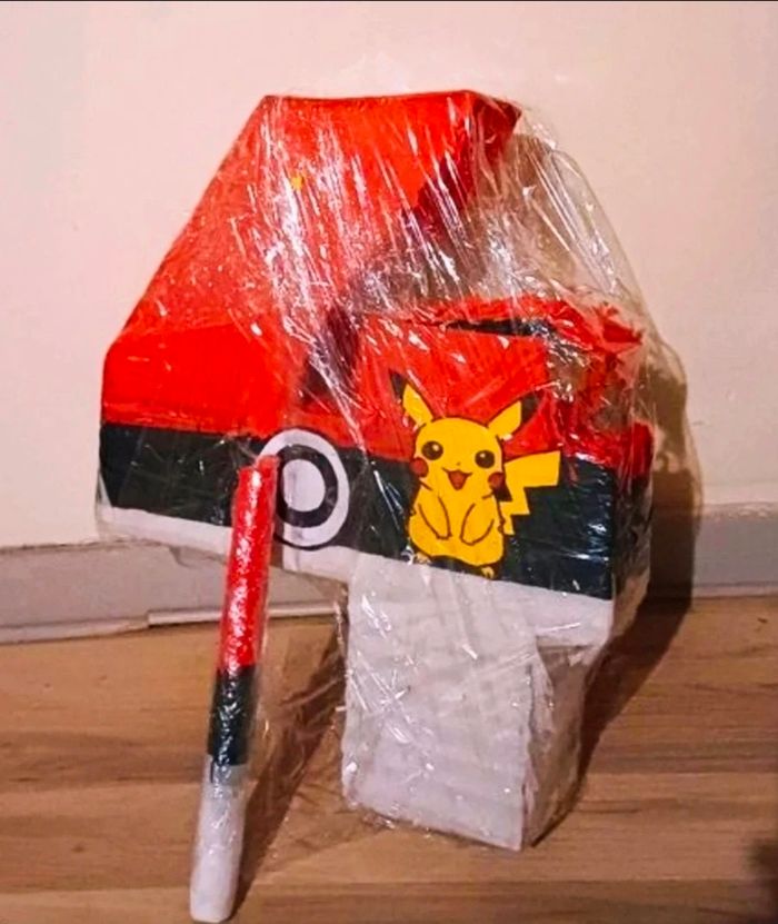 Pinatas enfants pokemon pikatchu 4ans