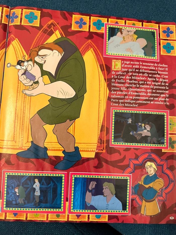 Album Panini complet Disney Le bossu de notre dame Quasimodo stickers autocollants - photo numéro 10