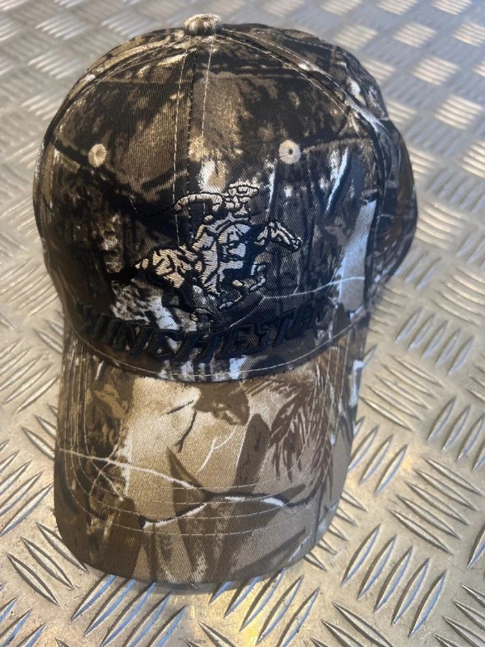 casquettes armee camouflage Winchester chasse militaire neuf