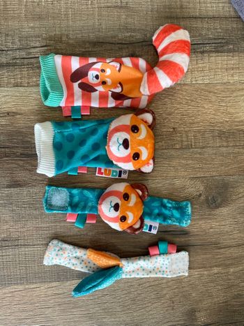 Hochets Pieds et mains LUDI