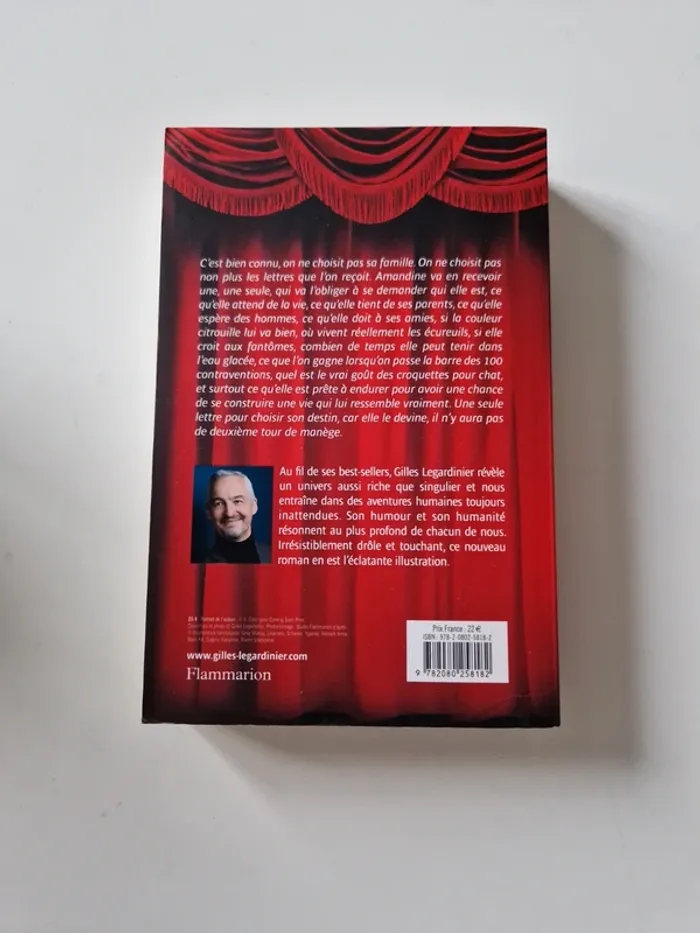 Livre Mon tour de manège de Gilles Legardinier - photo numéro 2
