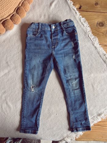 Jean Zara skinny destroy brut 104