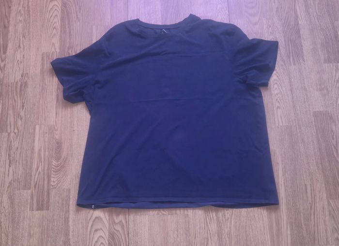 T-Shirt Bleu Décathlon taille 4XL