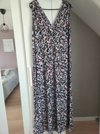 Robe longue cache coeur motifs fleurs
