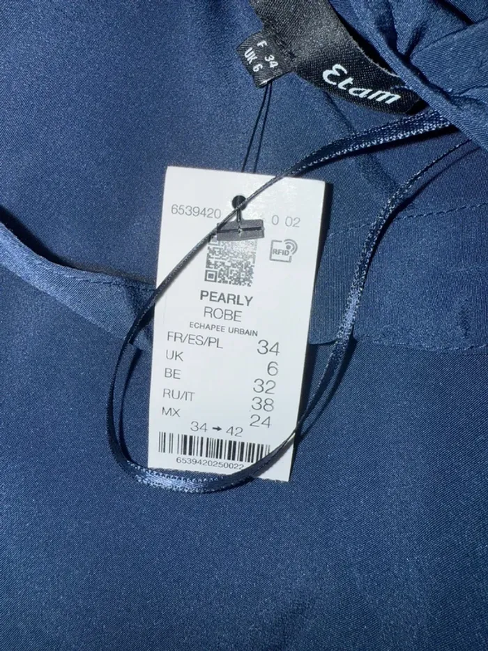 NEUF Etam Robe d’été longue Midi 34 XS Bleu marine Pearly échapee urbain légère été - photo numéro 2