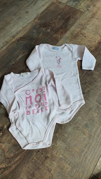 Lot de 2 body petit bateau baby  3 mois en très bon état 👌