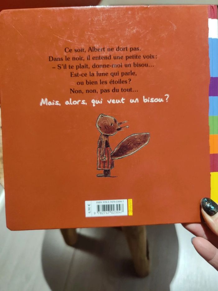 🙂 livre qui veut un bisou🙂 - photo numéro 2