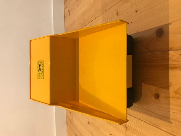 Camion de chantier à benne Liebherr - photo numéro 2