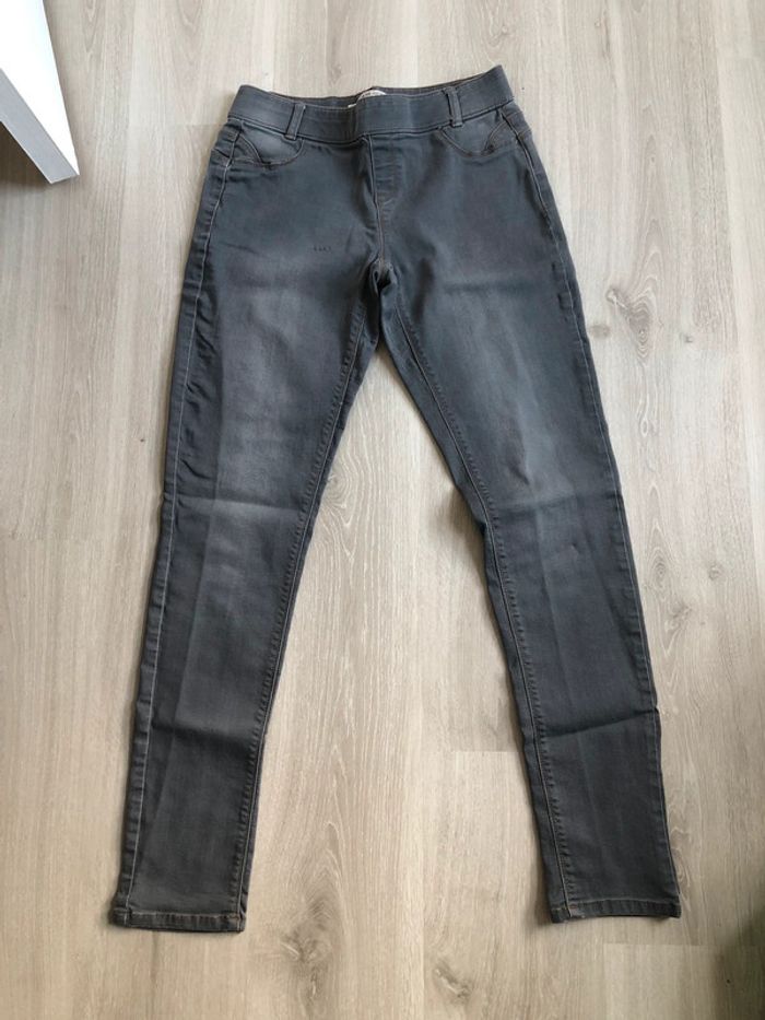 Jegging cache cache