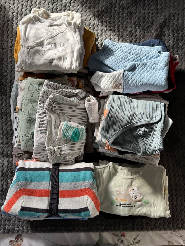 🌟 Grand lot garçon – 83 vêtements – tailles 1M / 3M / 6M – Très bon état ! - photo numéro 3