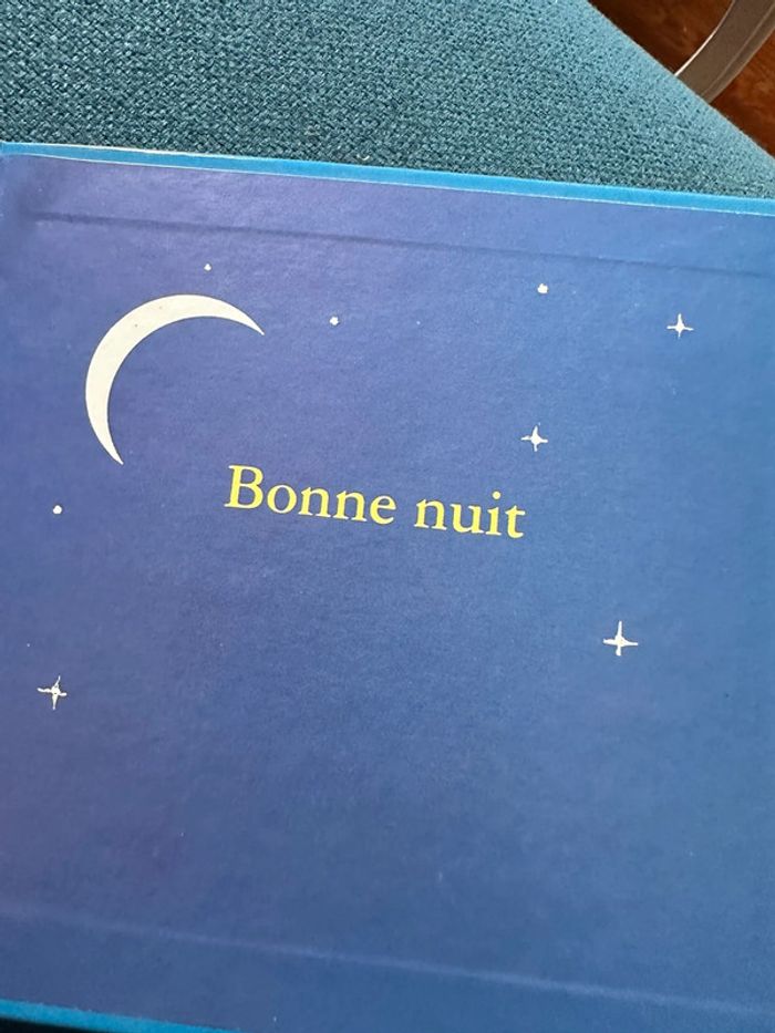 Caroline les 7 câlins de la semaine Pierre Probst Hachette Jeunesse livre bd album vintage histoires - photo numéro 11