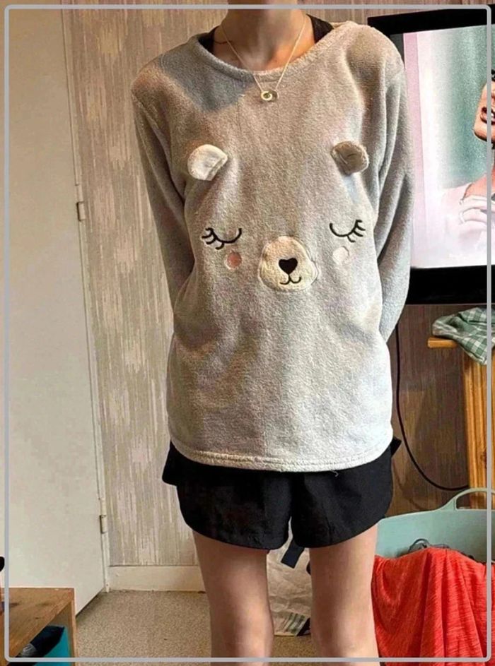 Pull doux de pyjama taille 36 marque kiabi