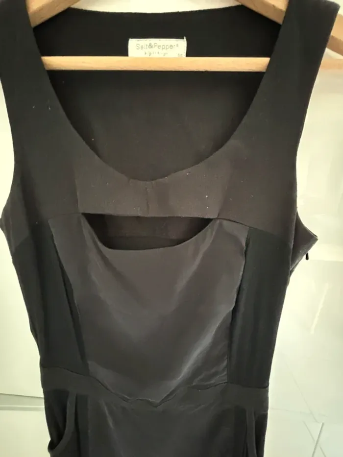 Robe noire Salt & Pepper taille 36 - photo numéro 4