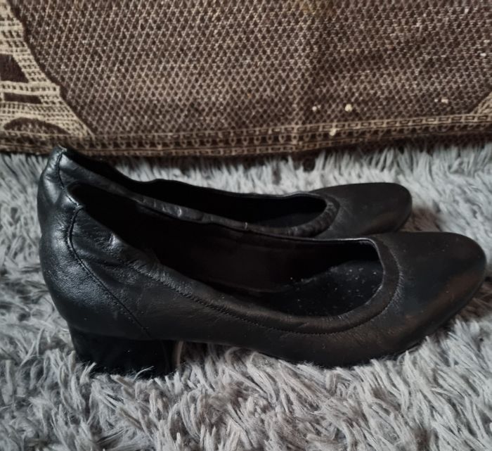 Escarpins cuir noir à talons 39 - photo numéro 3