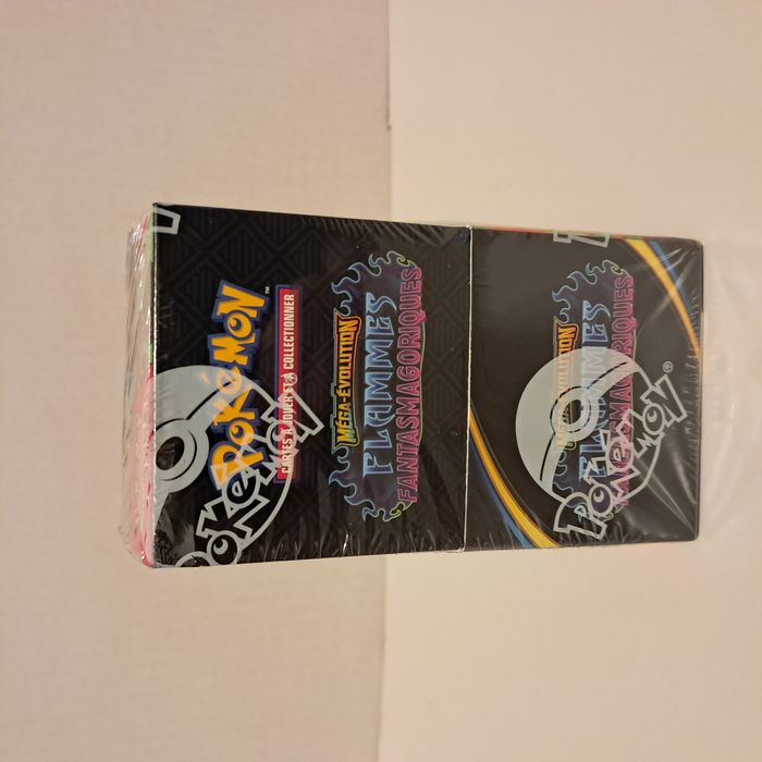 Demi display pokémon Méga Evolution 2 Flammes fantasmagorique ME2 ME02 scellé sans trou ni déchirure