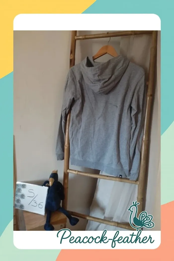 Sweat gris DC 14ans /S - photo numéro 6