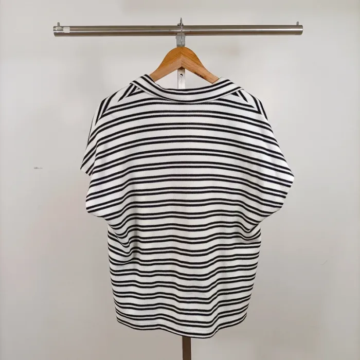 Top col polo rayé blanc et noir style marinière loose T.S coupe droite oversize A1248 - photo numéro 6