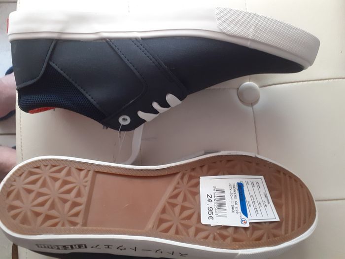 Baskets neuves - photo numéro 6