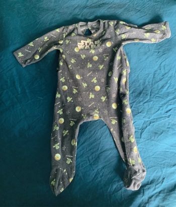 Bodie et pyjama star wars
