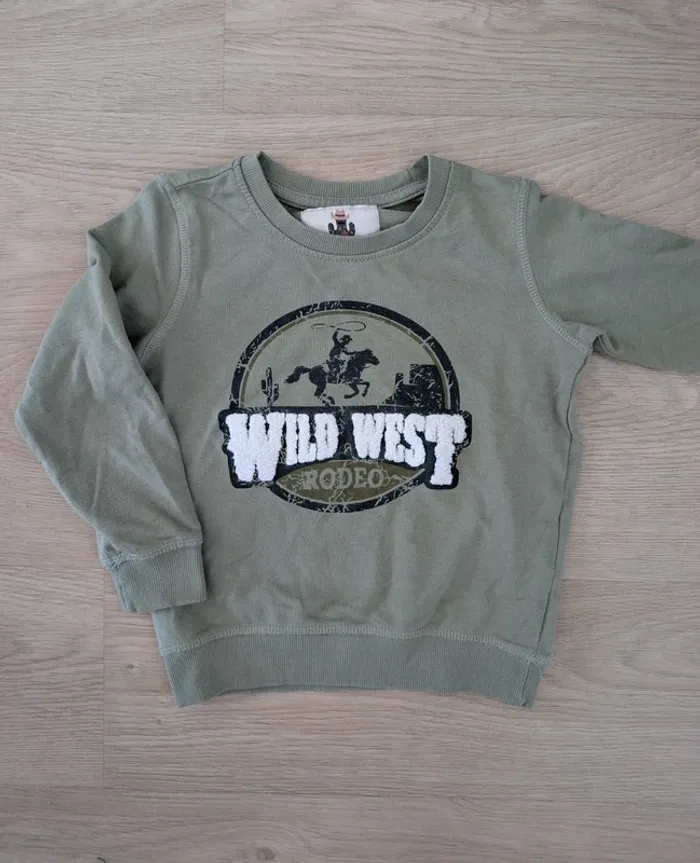 Sweat à manches longues 3 ans - photo numéro 2