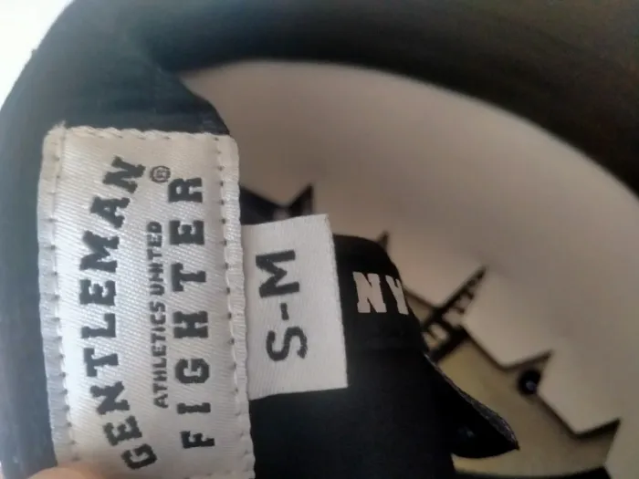Casquette noire neuve "gentleman fighter " - photo numéro 4