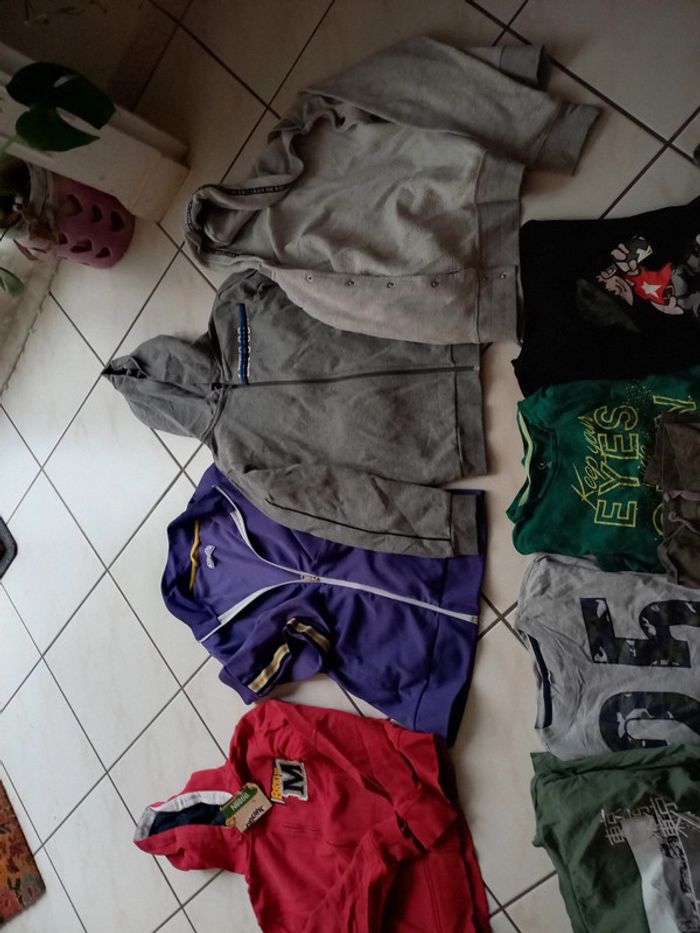 4 vestes sweat zippées tape à loeil vintage
