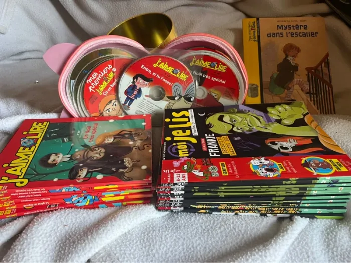 Lot de j’aime lire (8); mes premiers j’aime lire (1), moi je lis (12) et 25 CD
