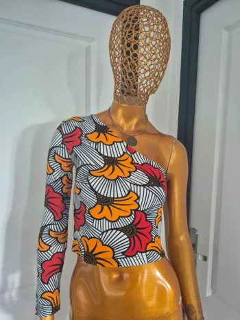 Top Court Une Manche Orange Femme Taille S/36