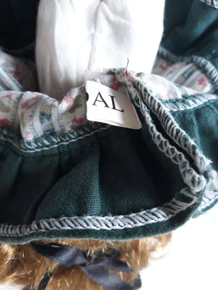 Faby27800 Poupée "Cidal" (22cm) Corps mou tête et demi bras en porcelaine. - photo numéro 7