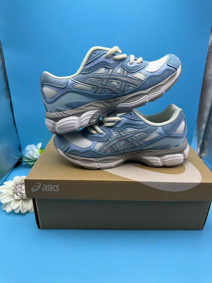Baskets ASICS GEL-NYC bleues pointure -37 - photo numéro 1
