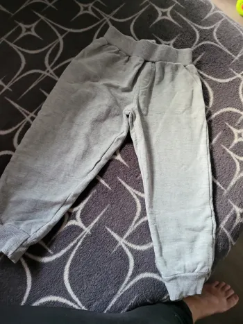 Jogging chiccho 2 ans