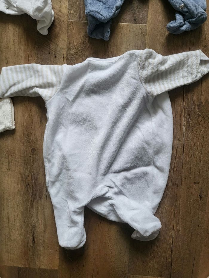 Lot 4 pyjama 1 mois - photo numéro 5