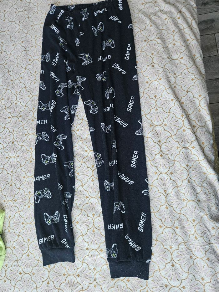 Pyjamas 12 13ans - photo numéro 5